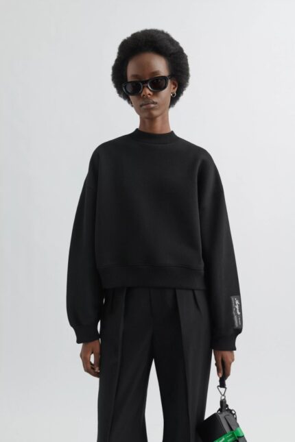 Axel Arigato Solid Sweatshirt Svart