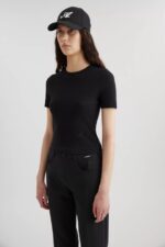 Axel Arigato Svart Signatur Slim Rib T-skjorte - Bilde 3