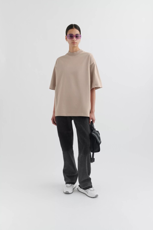 Formel Oversized T-skjorte Lys Taupe Axel Arigato - Bilde 3